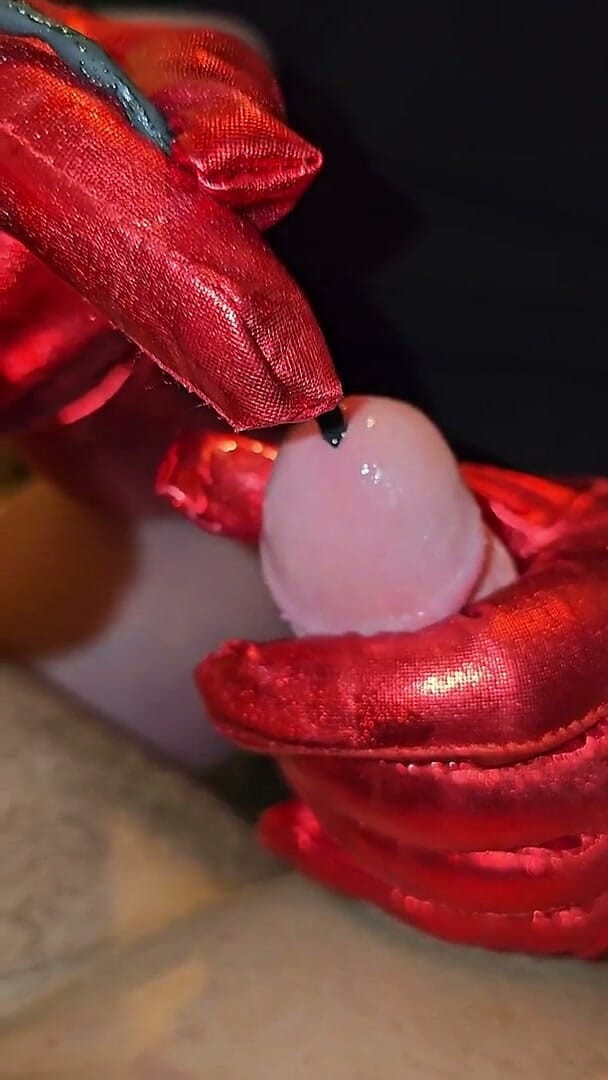 Ladybottox: Femdom BDSM, Ponížení Manžela, Kouření