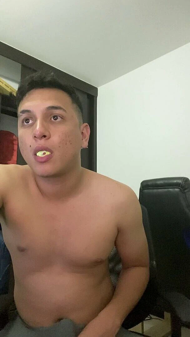 Tomas Styl: I masturbate in my cousin's office while he is at...