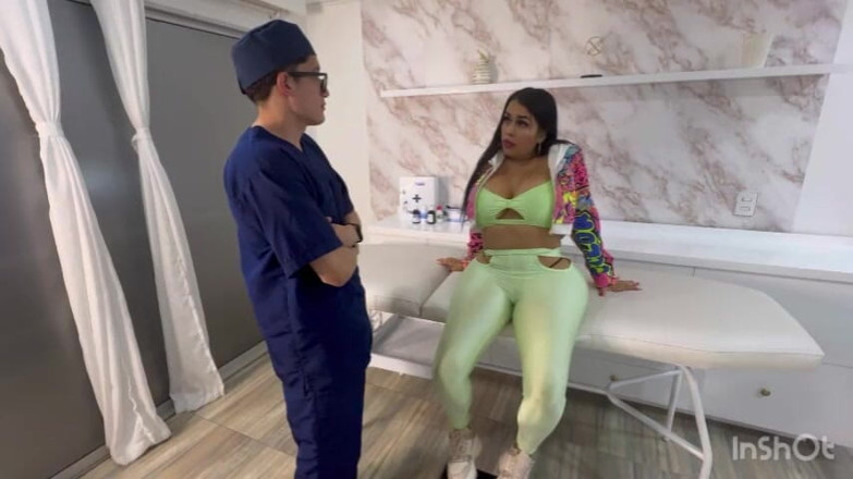 Lalucero: Fake Masseuse Fucks Latina Big Ass Fucked, Comes in Her...