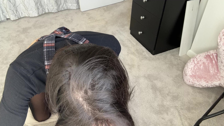 Ms_Emmy_Lynn: Поклонение члену по-быстрячку перед семейной функцией фантазии