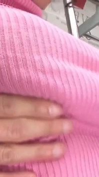 Situasi toket besar berdandan yang Anda lihat di kota. Tur Khusus Eksklusif Sweater dan Pakaian Rajut. 1