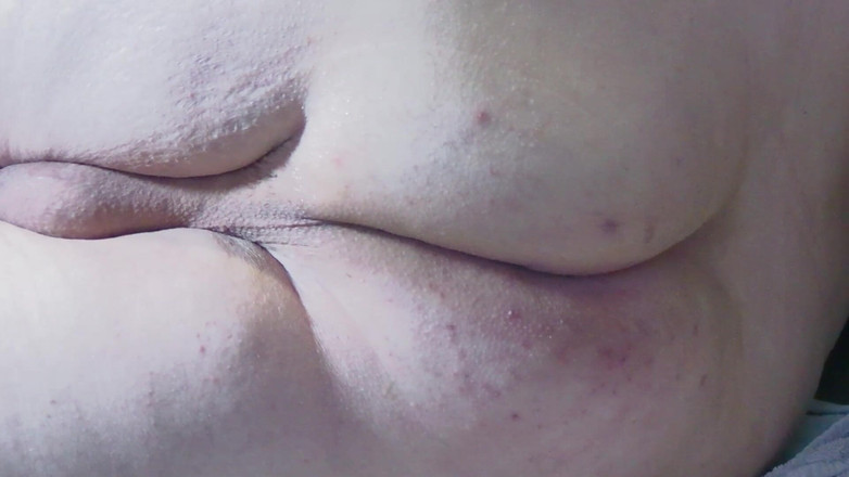 DaddyBigToys: Allungata Da Un Orco Fino a Quando Non Mi Spalanco...