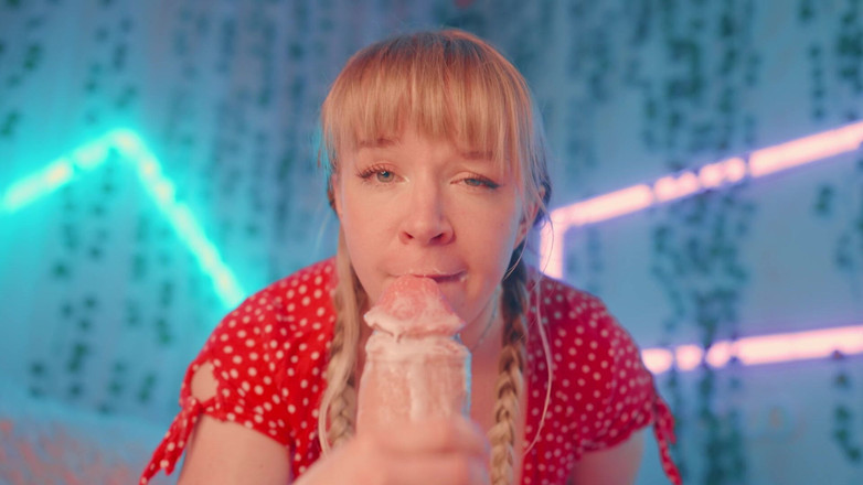 Jolie Lyon: Você é muito grande para minha buceta, enteado