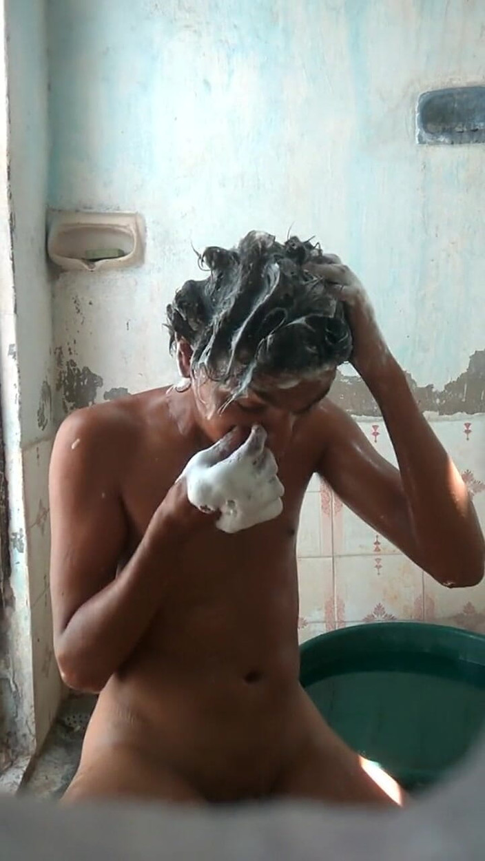 Mukesh Solanki: Banho ao ar livre