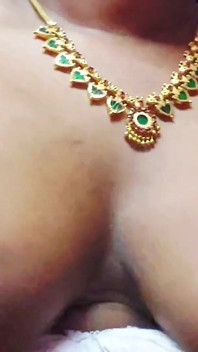 Desi seins