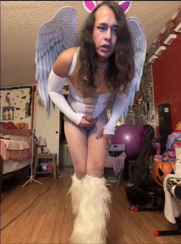 TSJade95: Webcam Stories Talking About Bbcs and While Busting a Huge...