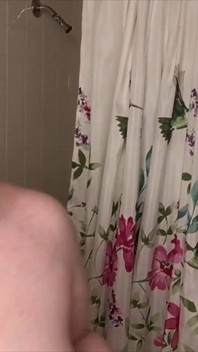 Váhavé holení celého těla pro pána