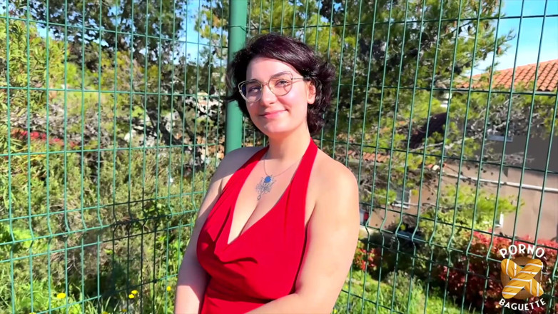 Porno Baguette: Mizaki, gagică sexy, vrea întotdeauna să fie futută