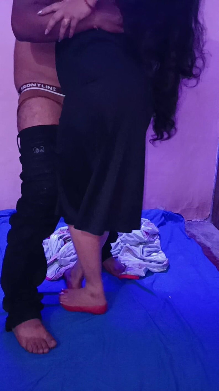 Sunshine143: Ibu rumah tangga india ki mast chudae ki friend