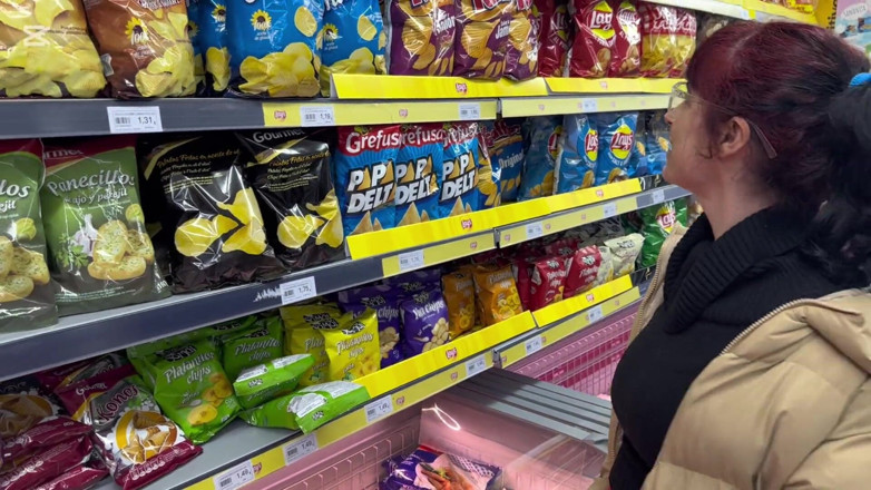 GiovanniXL: The Girl at the Supermarket Grabs My Dick and Ends...