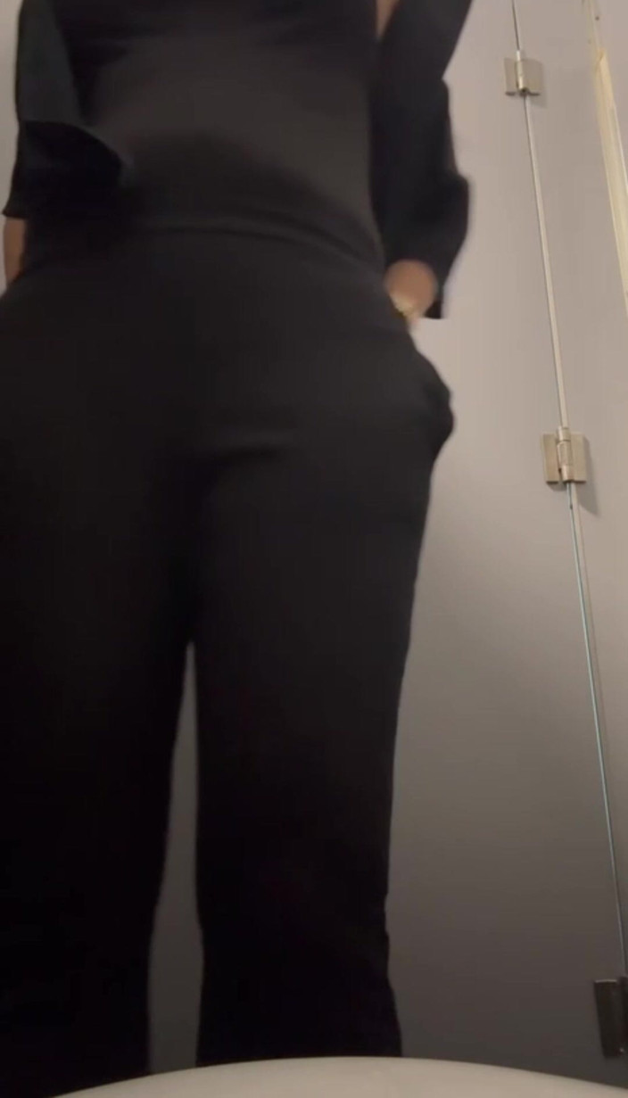 Hot Indian mommy: Espectáculo de tetas indias