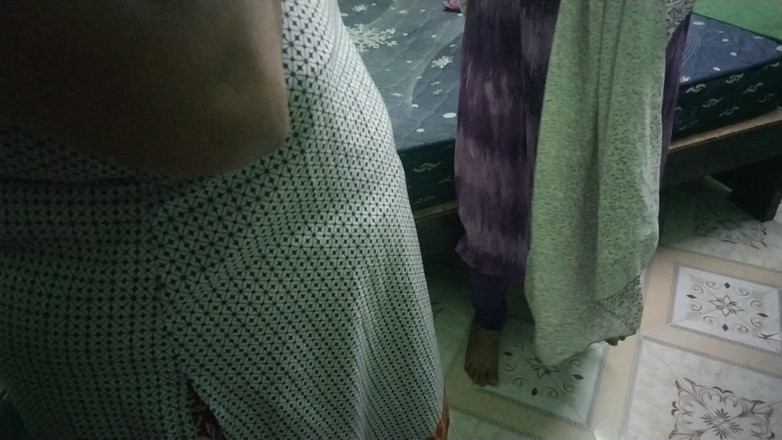 Tamil lesbian: Przygotowanie do strzelania