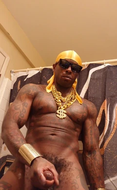 BBC dyrkan Hallelujah Johnson (hood royalty) lång mörk choklad muskler tatueringar håriga BBC Hallelujah Johnson onanerar solo