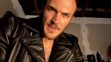 Christian Wilde: Christian Wilde Smoking and Keeps You in His Garage