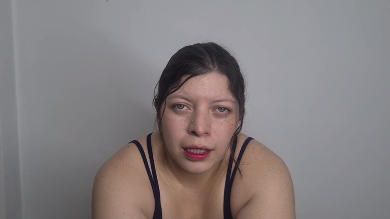 Alice H: Sweat Fetish Sweaty Face