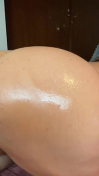Camgirl shygirlfromeurope und ihre fickmaschine!