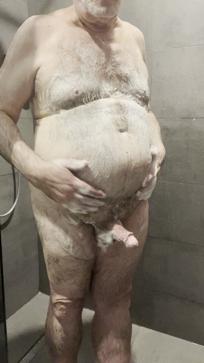 Coach Karl dude lodge: 2026 hora de la ducha de San Valentín 2