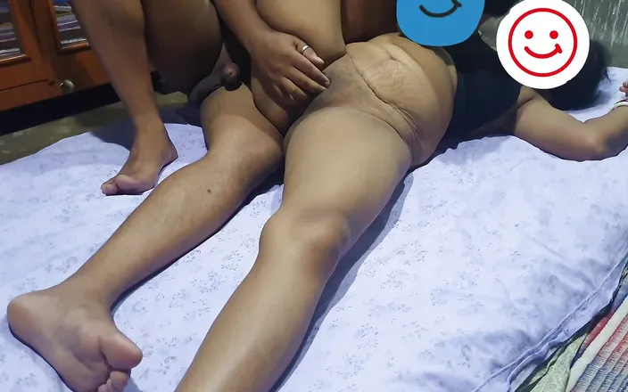 BHABI FAN: Alone Bengali Bhabi Fucked by Husband Friend and Creapied on...