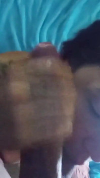 Leck und blowjob von nur eiern, bis er ihn lecker macht