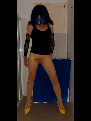 Lizzaali: Hraní s velkým stříkáním mrdky v mých zelených punčochách