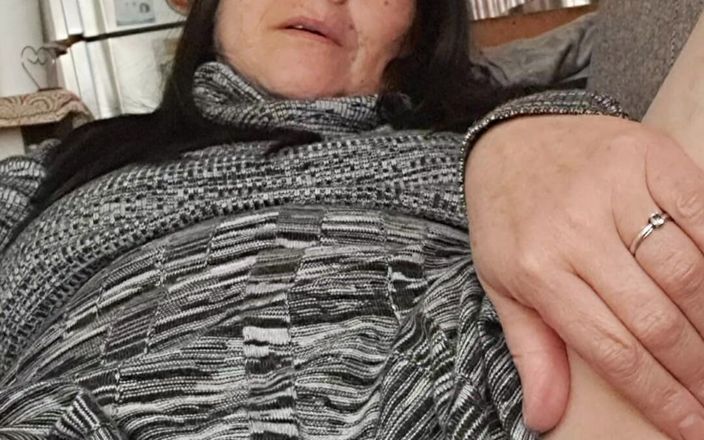 Mommy big hairy pussy: Looking Under the Dress, the Hairy Pussy Is Wet