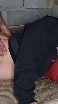 Hamile kıza sert anal seks yapamadı ve yalvarmaya başladı