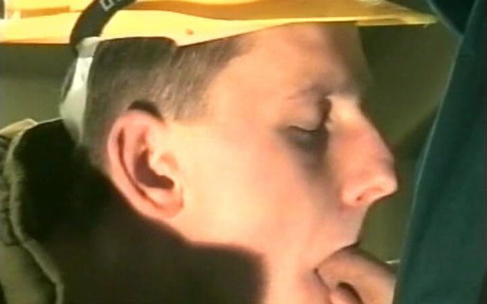 Gay 90's Vintage Porn: Lelaki menikmati cita rasa erotik #8