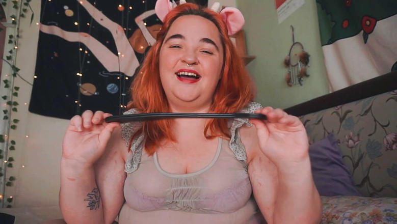 AssGives: Visar mina sexleksaker del 1