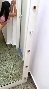 Arjantinli pendejita üvey kız kardeş anal seks yapıyor