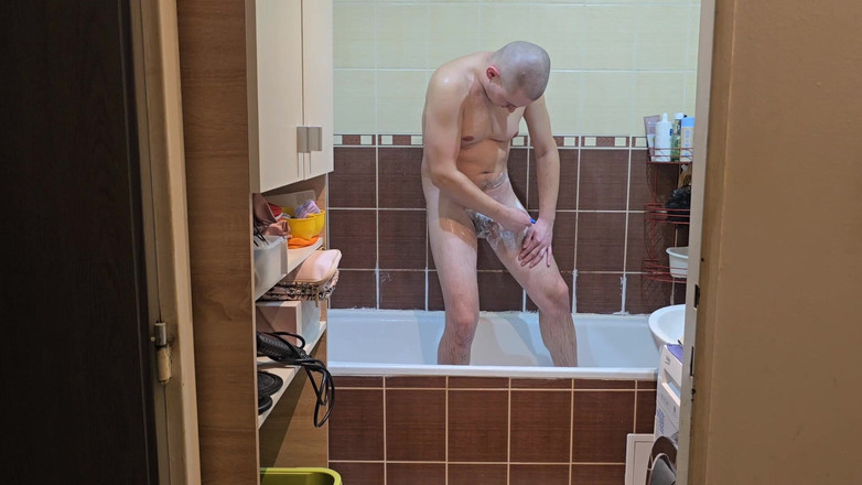 Fap_man93: Повна трансформація - стрижка, гоління всього тіла та душ