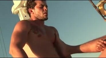 Hot Latinos dudes not gay but curious: セクシーなストレートラテン系クソのための最初の時間46