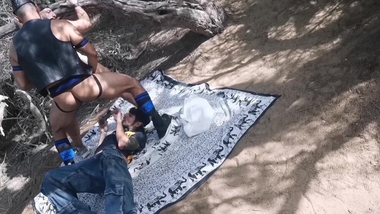 GoL Gobble: Berangkat Bareback Di Bukit Pasir Maspalomas