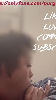 Cô ấy đánh thức tôi bú cặc của tôi