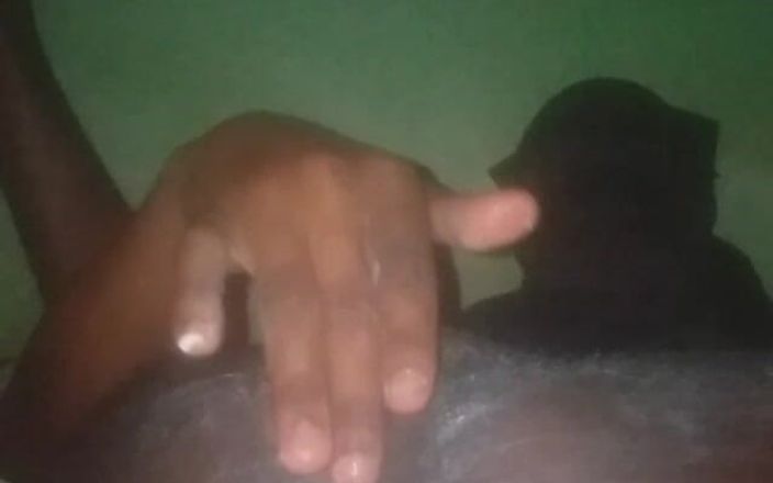 Badman4606: BBCのアナルセックスは痛くて、とても気持ちよくて暖かいです。