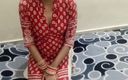Saara Bhabhi: Hindi sex story roleplay - Desi Indian Village Bhabhi otworzył salon...