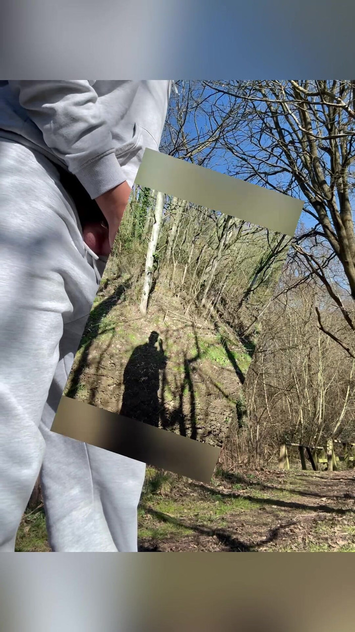 Hot dick in your ass: Mladý chlapec hledá ptáka v lese