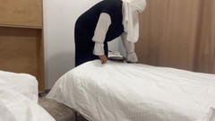 Lux Eva: Pembantu arab menggoda pelanggannya di kamar hotel