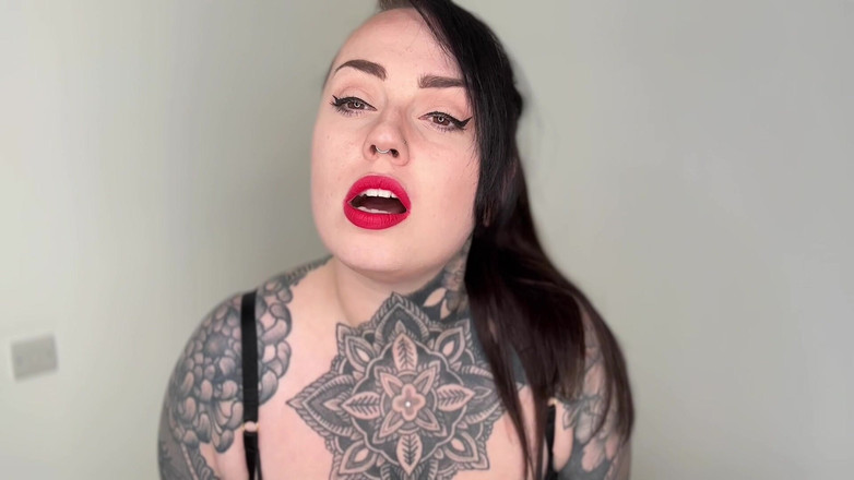 Miss Valentina: Zostań moim niewolnikiem seksualnym