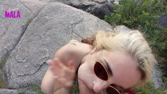 tunoviaputita: Seks di alam terbuka. Cewek argentina rambut pirang lagi asik...