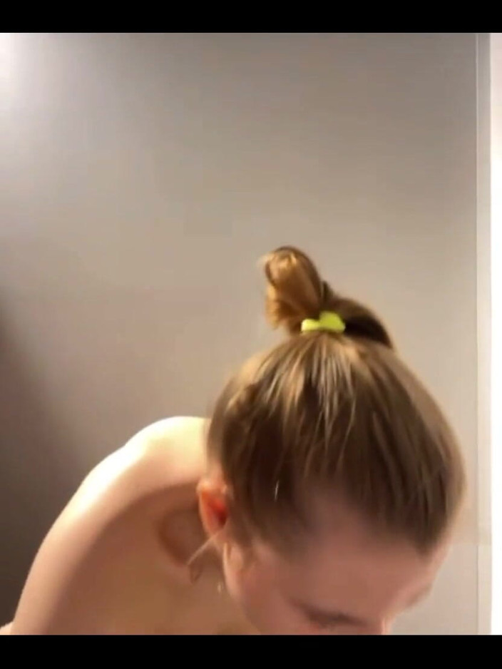 JuiceLussie: Hard Fucking in the Gym