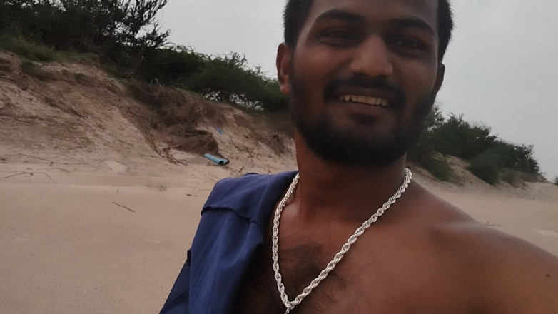 KUMBHA MANOJ KUMAR: desi xhard janmadin kathin jamin chodna