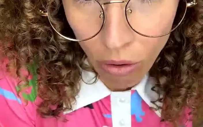 VibeWithMommy: Stream Started 07/25/2023 12:09 Am Lets Have a Quickie!