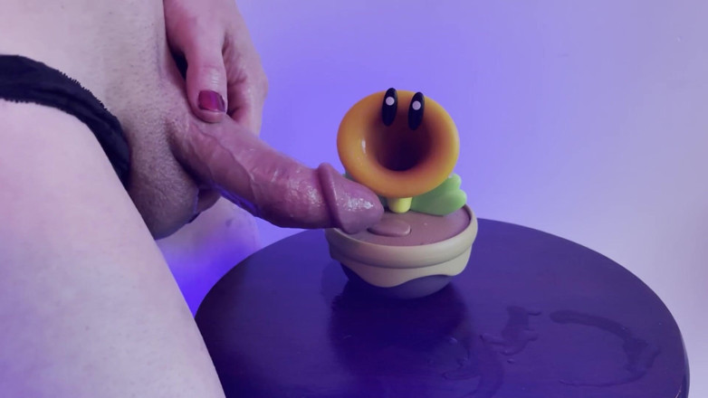 Ryley Rails: Glue panas meliputi angka mainan dalam air mani