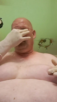 Ta Mrcha V Latexových Rukavicích