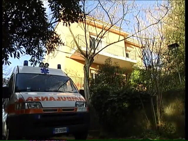 Just X Star: सेक्सी डॉक्टर की एम्बुलेंस में जोरदार चुदाई