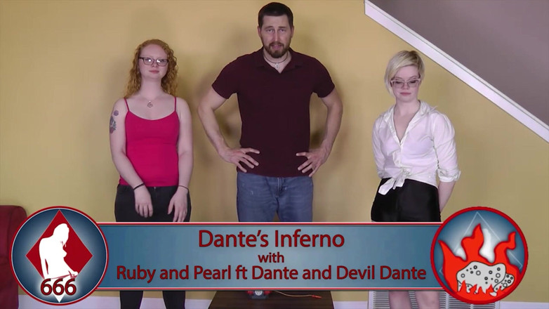 Lost Bets Games: Un juego de striptease retorcido eleva la apuesta donde Hooch...