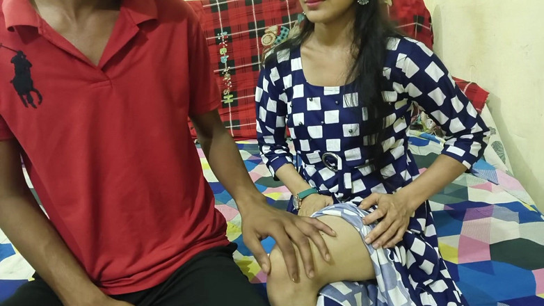 Your kavita bhabhi: Desi Ladki Guse Me Ayi atau Apane Chachi Ko Boli...