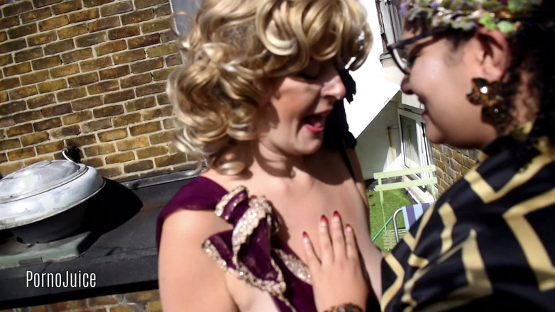Cheeky UK girls: Draghixa act ii, Juliet redhead और sexyspice36 अभिनीत