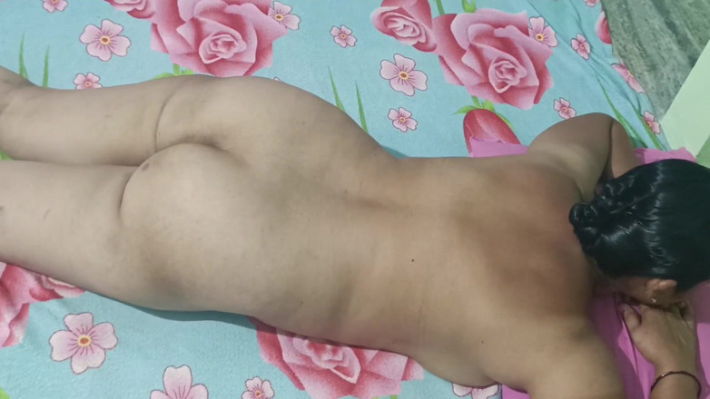 Sexy sindu: Femme indienne, massage romantique et baise