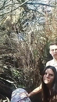 Ich ging meine stiefschwester zu sehen, während sie sich um zog und ich letztendlich sie hart penetrierte